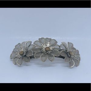 Floral hair clip